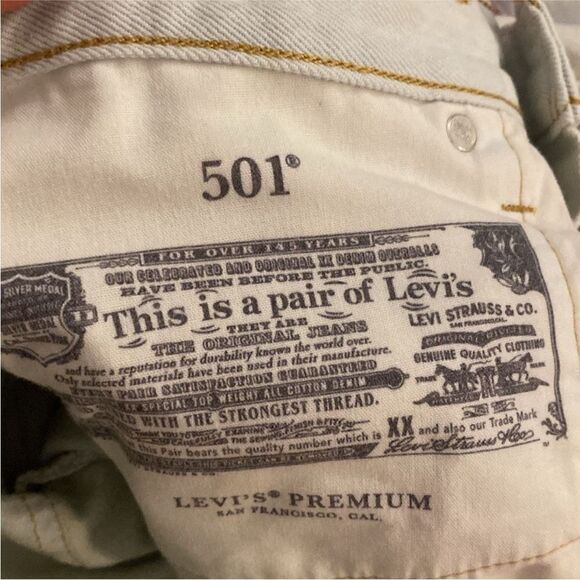 Levi’s cut out Stylish Light Blue Women's Jeans, size 27 - Picture 13 of 15